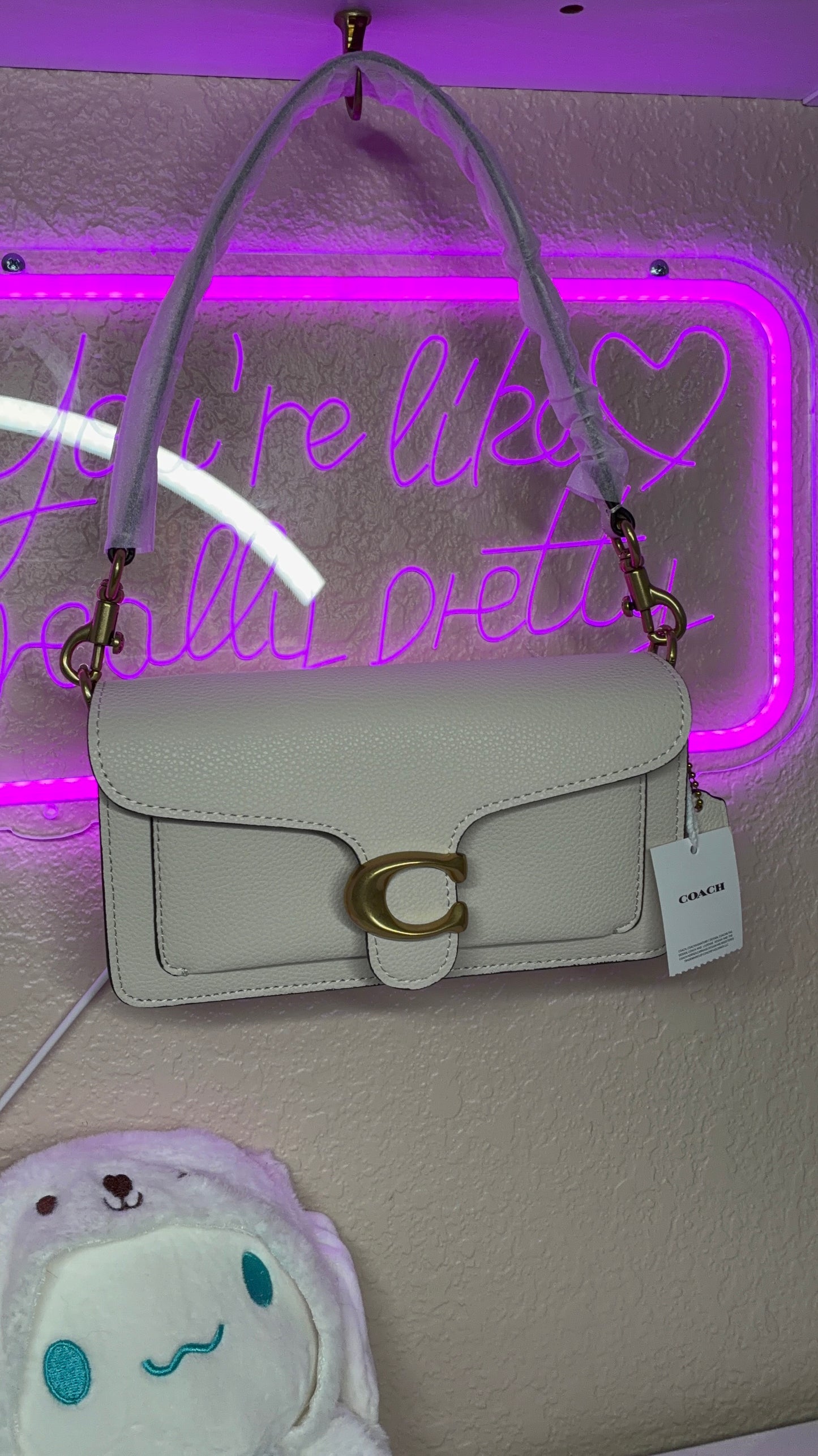 Coach Tabby Shoulder Bag 26 – Chalk Pebble Leather