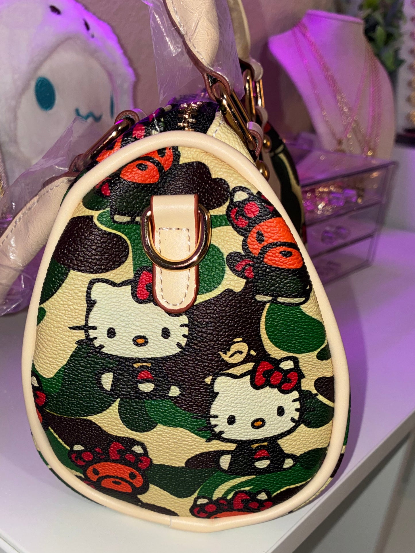 BAPE X HELLO KITTY PILLOW BAG