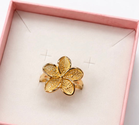 PLUMERIA RING
