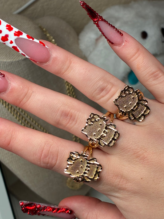 LARGE HELLO KITTY BODY RING
